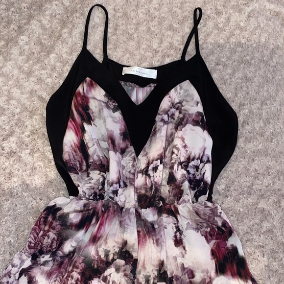 Oh My Love Romper - Picture 4 of 7